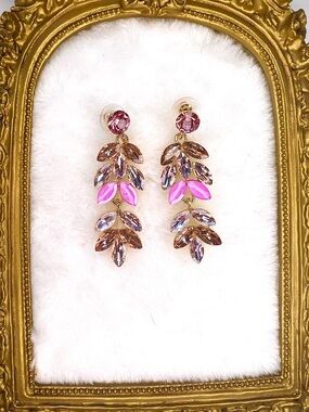 Tiered Droplet Rhinestone Earrings in Pink and Gold - STUNNING!